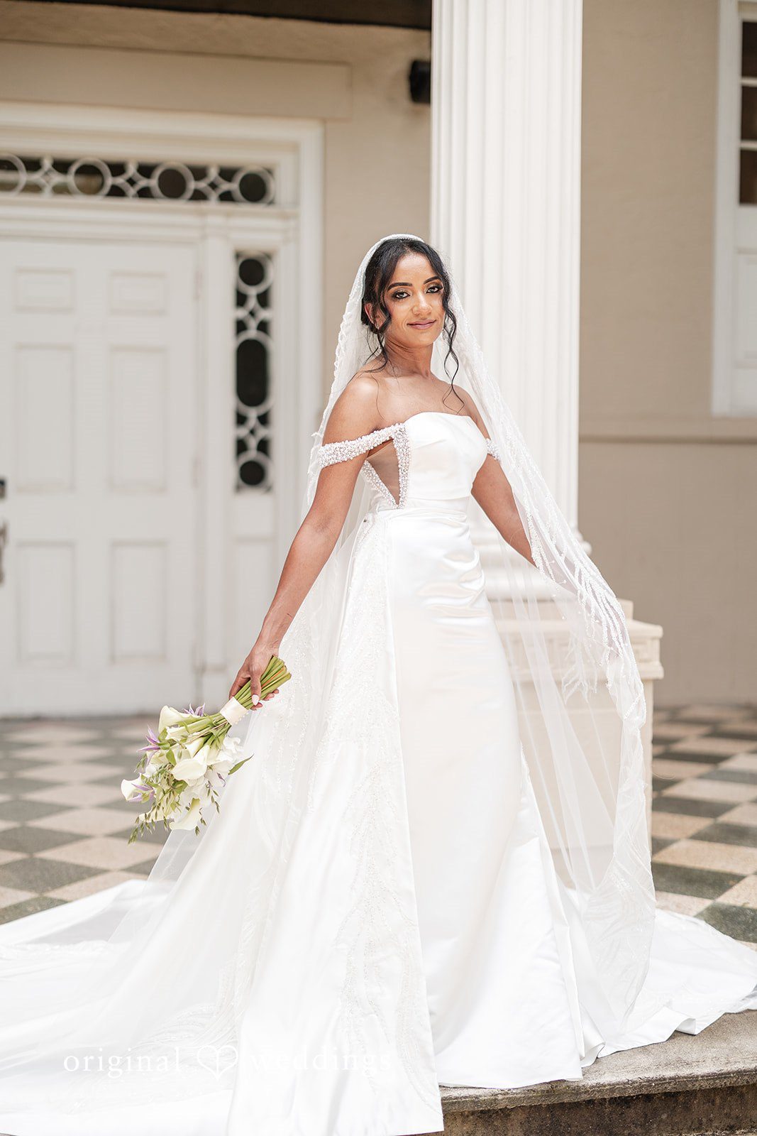 Full bridal portrait at Cator at Woolford