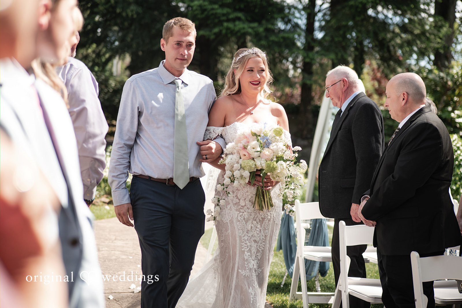 Taryn + Oliver Columbia Gorge Hotel Wedding | Taryn & Oliver -