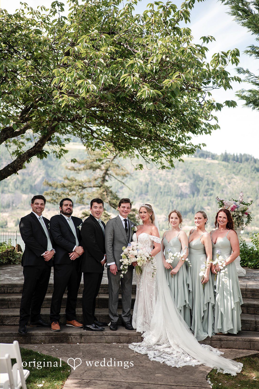Taryn + Oliver Columbia Gorge Hotel Wedding | Taryn & Oliver -