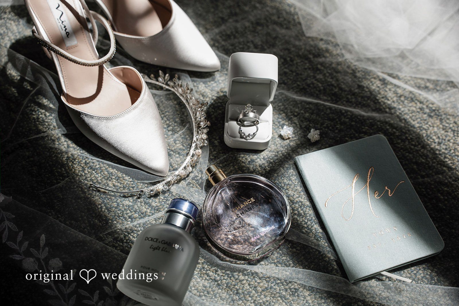 Taryn + Oliver Wedding rings and invitation details from the couple’s celebration