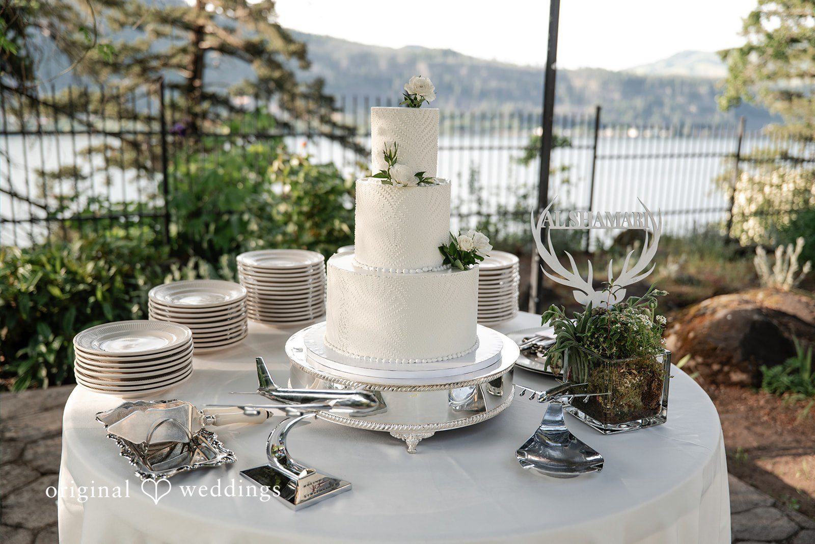 Taryn + Oliver Columbia Gorge Hotel Wedding | Taryn & Oliver -