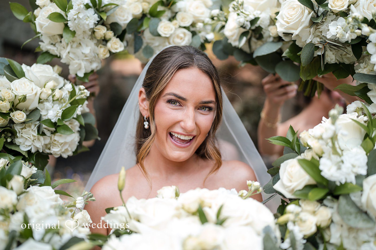 Megan + Grant A joyful and stylish portrait of the bride
