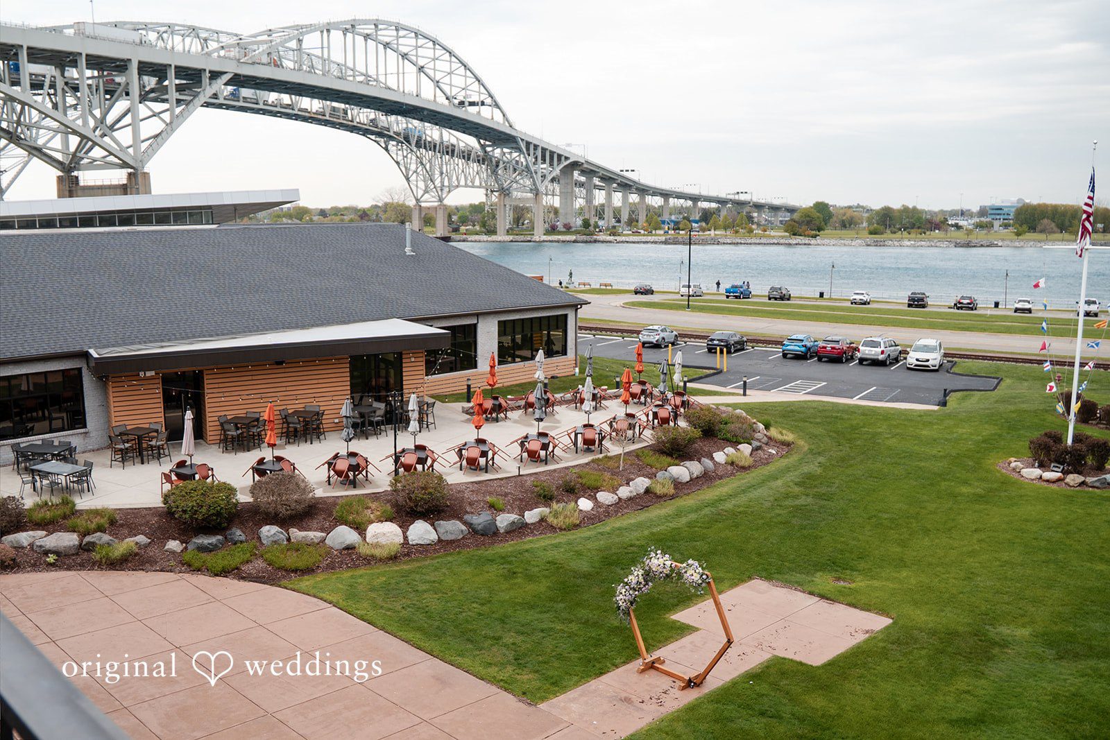 Katelyn + Bradley DoubleTree Port Huron Wedding | Katelyn & Bradley -