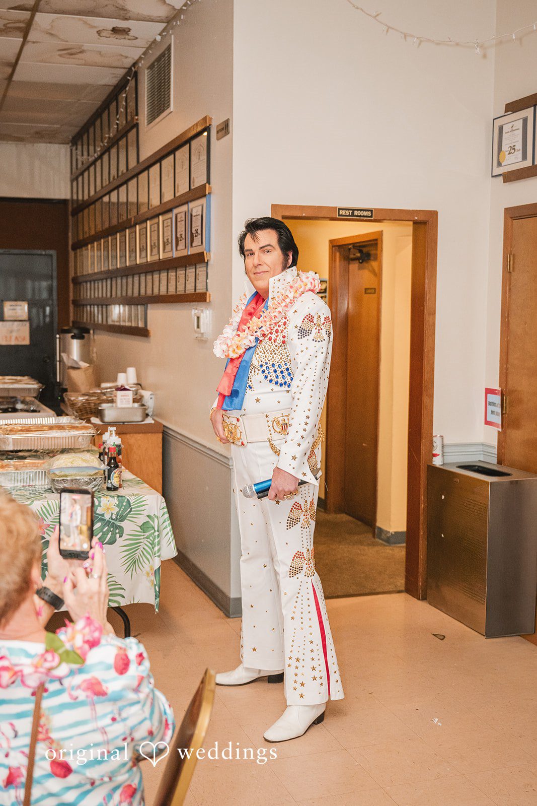Guest arriving at the wedding ceremony venue
