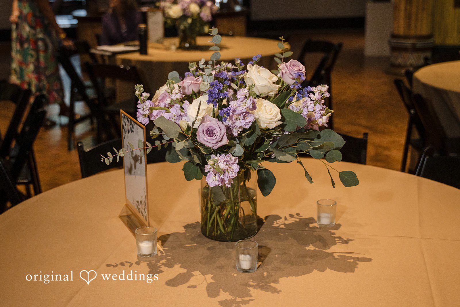 Lorene + Brad Decorated reception tables at Fort Worth Zoo
