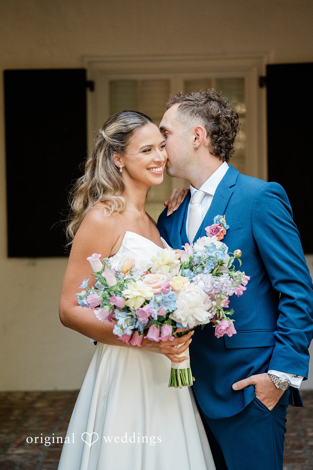 A romantic portrait of the couple