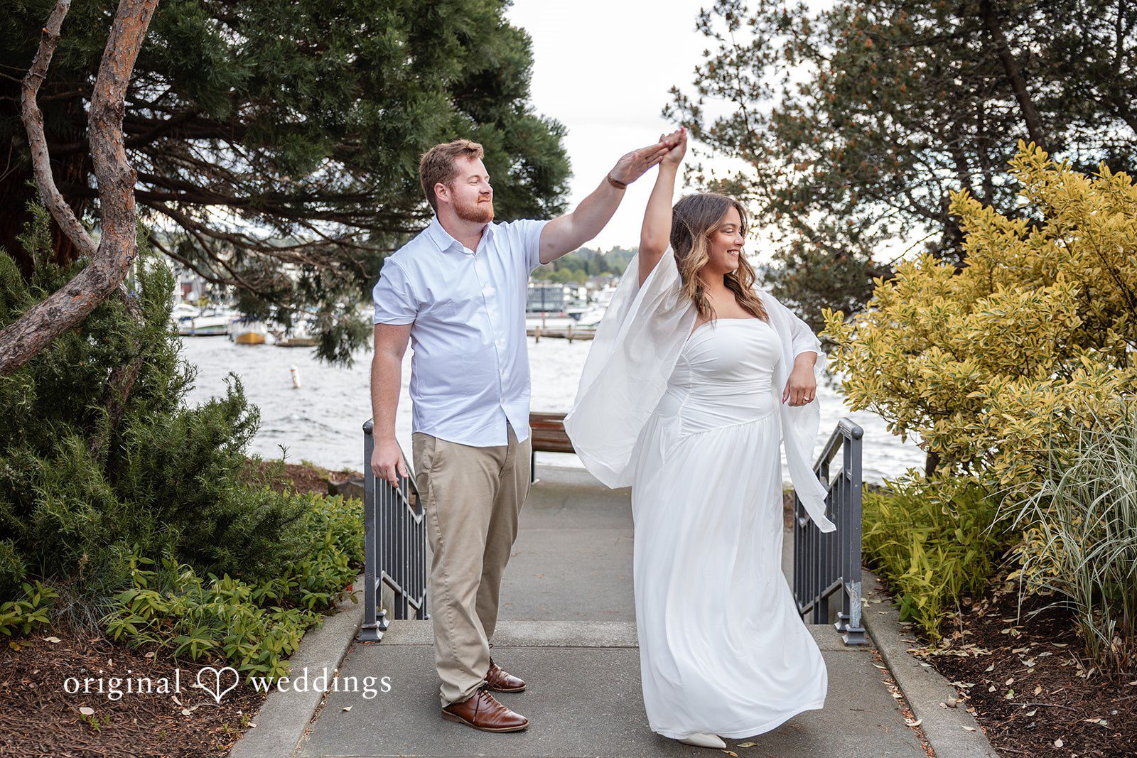 A fun portrait of the couple