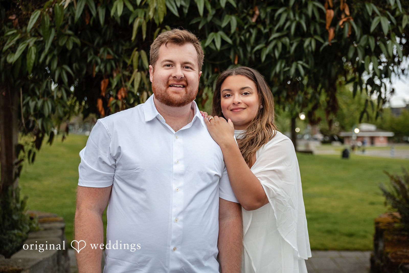 The couple looks stunning