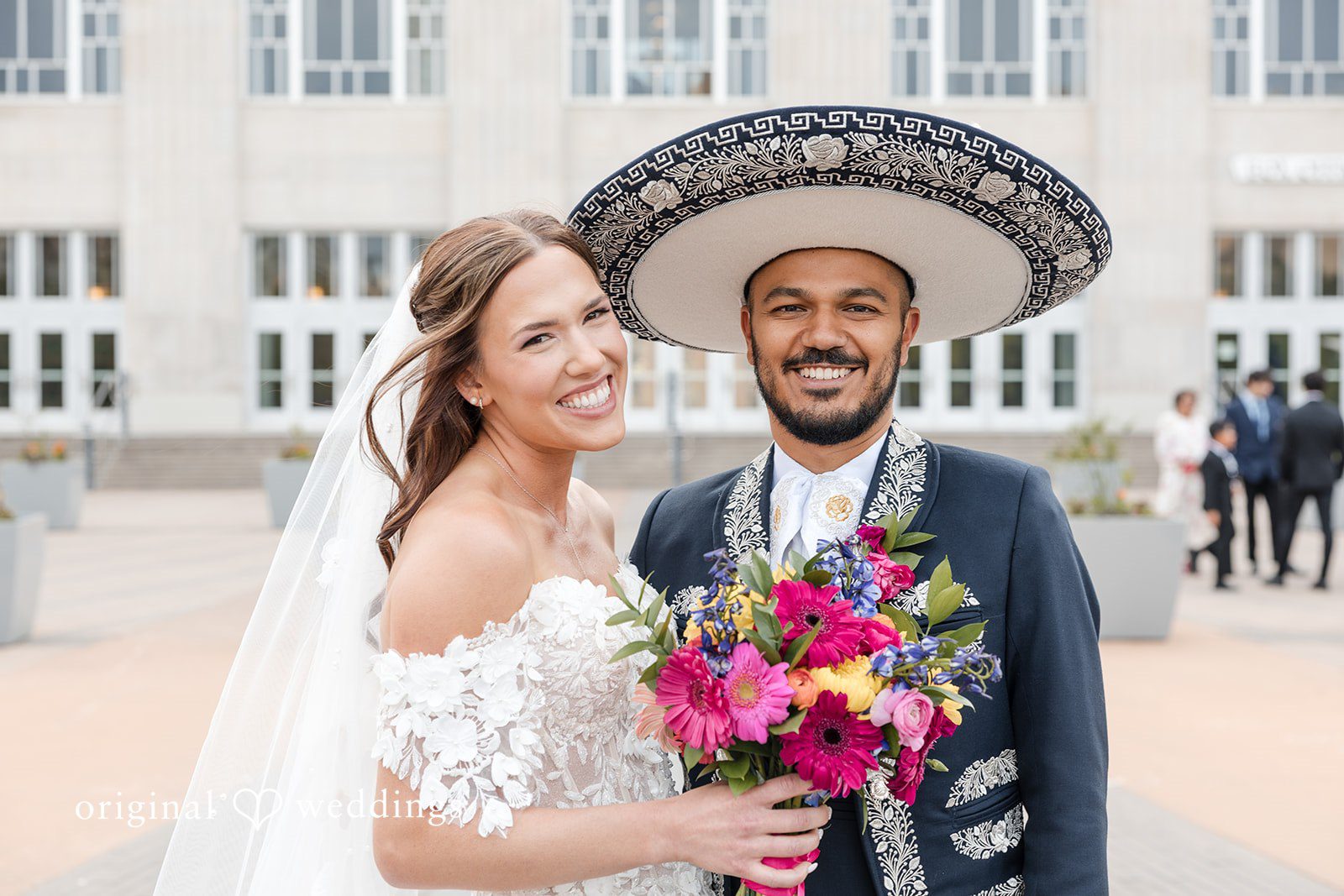 Our Oklahoma City wedding photographers captured a stunning portrait of the couple at Meinders Hall of Mirrors