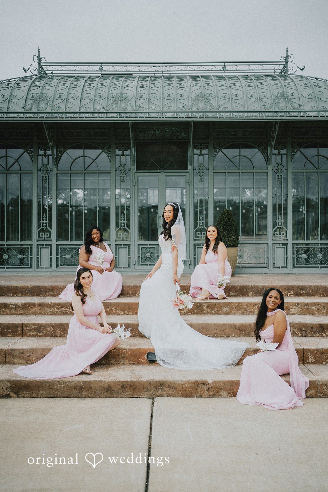 Destiny + Daniel A stunning portrait of the bride and her bridesmaids