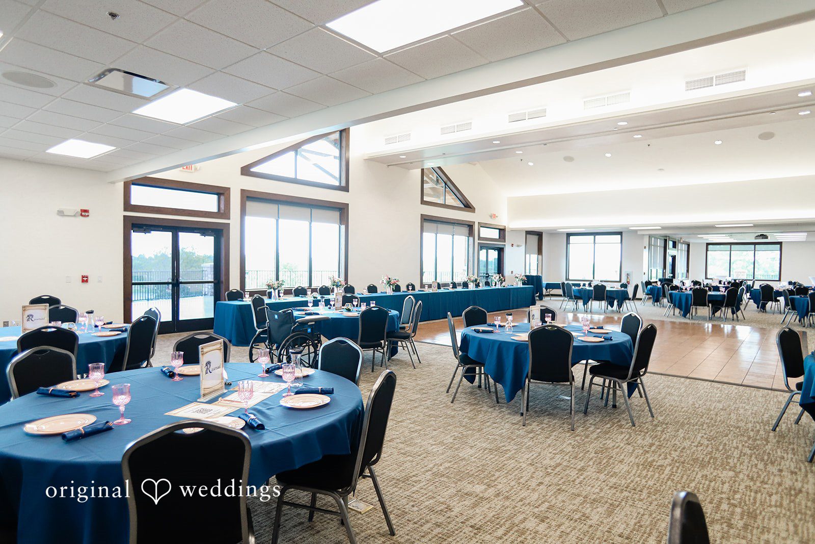 The wedding reception hall at Mozingo
