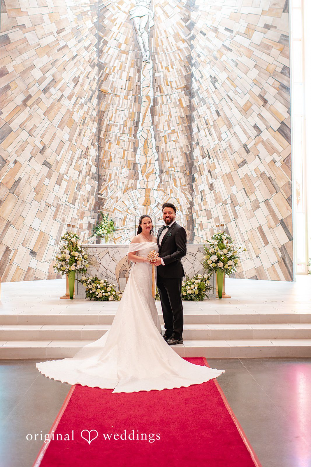 Paulina + Steve Wide-angle portrait of the bride and groom together