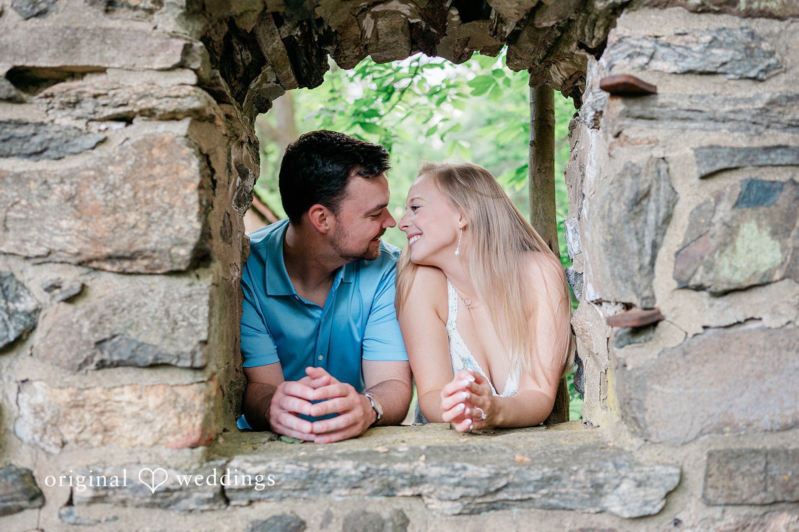 Justine + Danny The couple shares a romantic moment