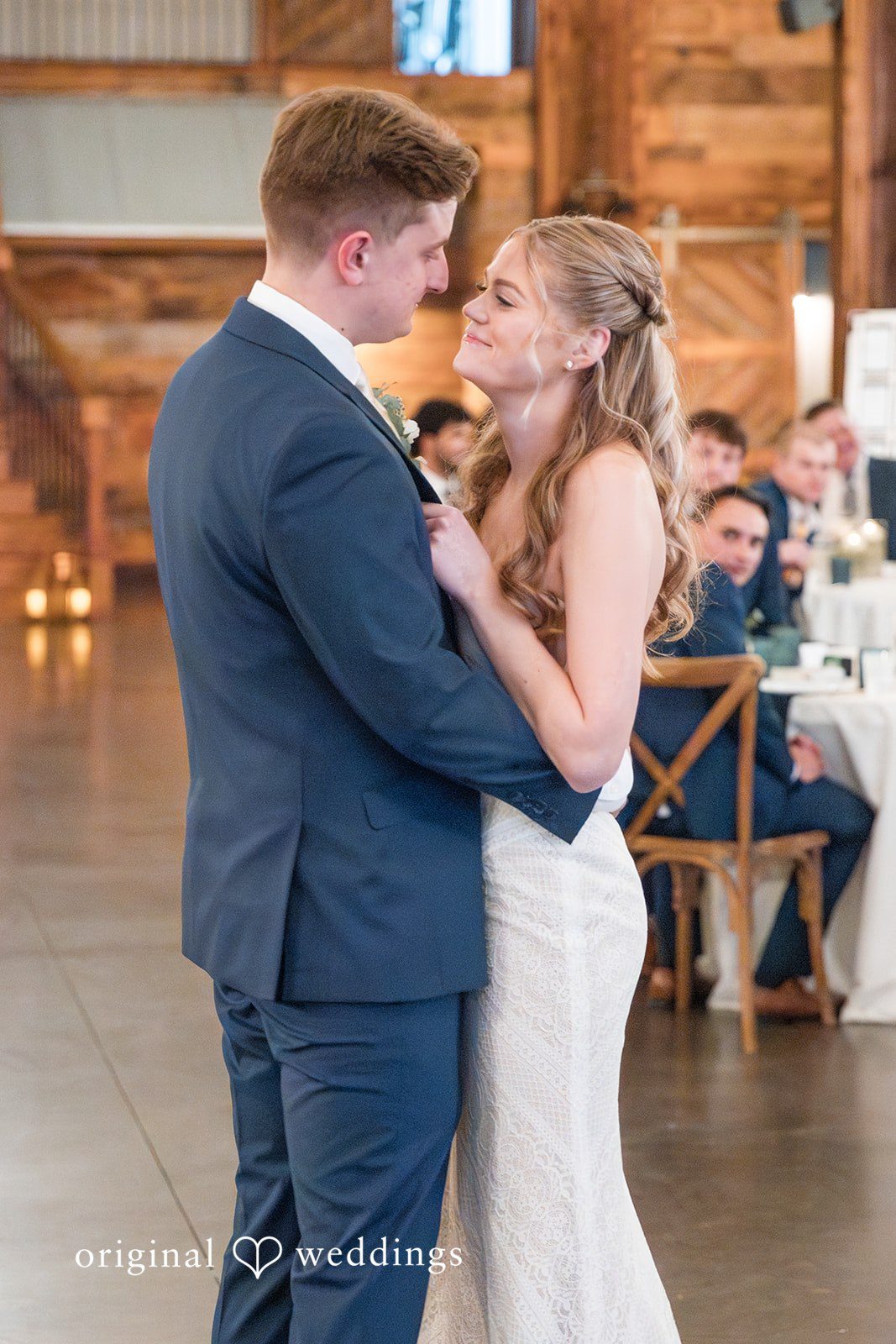 Jacobi + Marlie Beautiful reception dance photography at Stone Crest