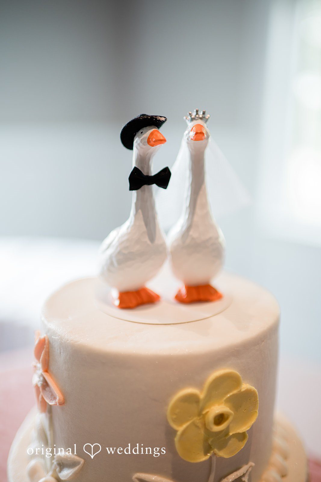 Beautiful topper at wedding cake at Sugar Valley Golf Club