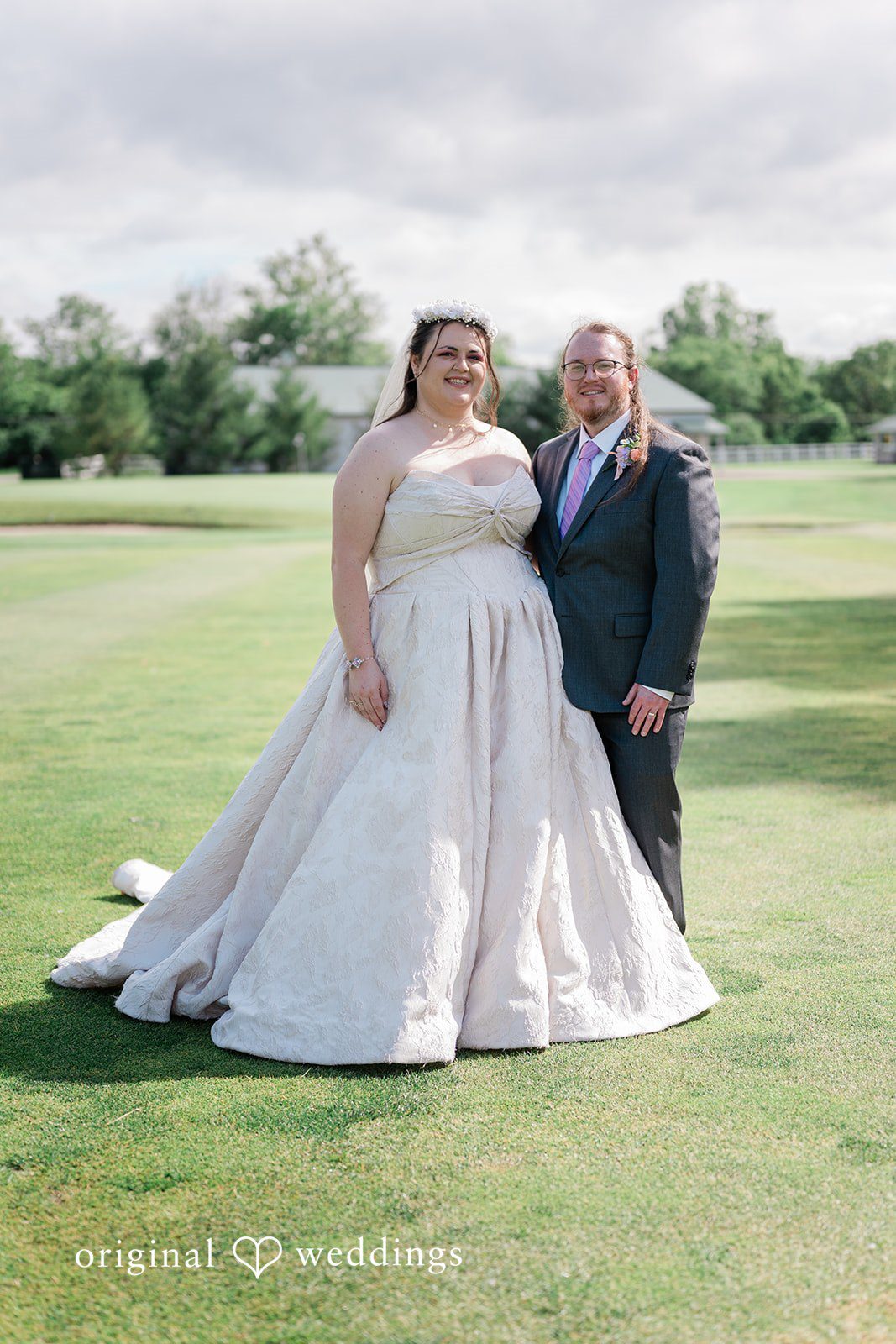 Stunning portrait of couple at Sugar Valley Golf Club