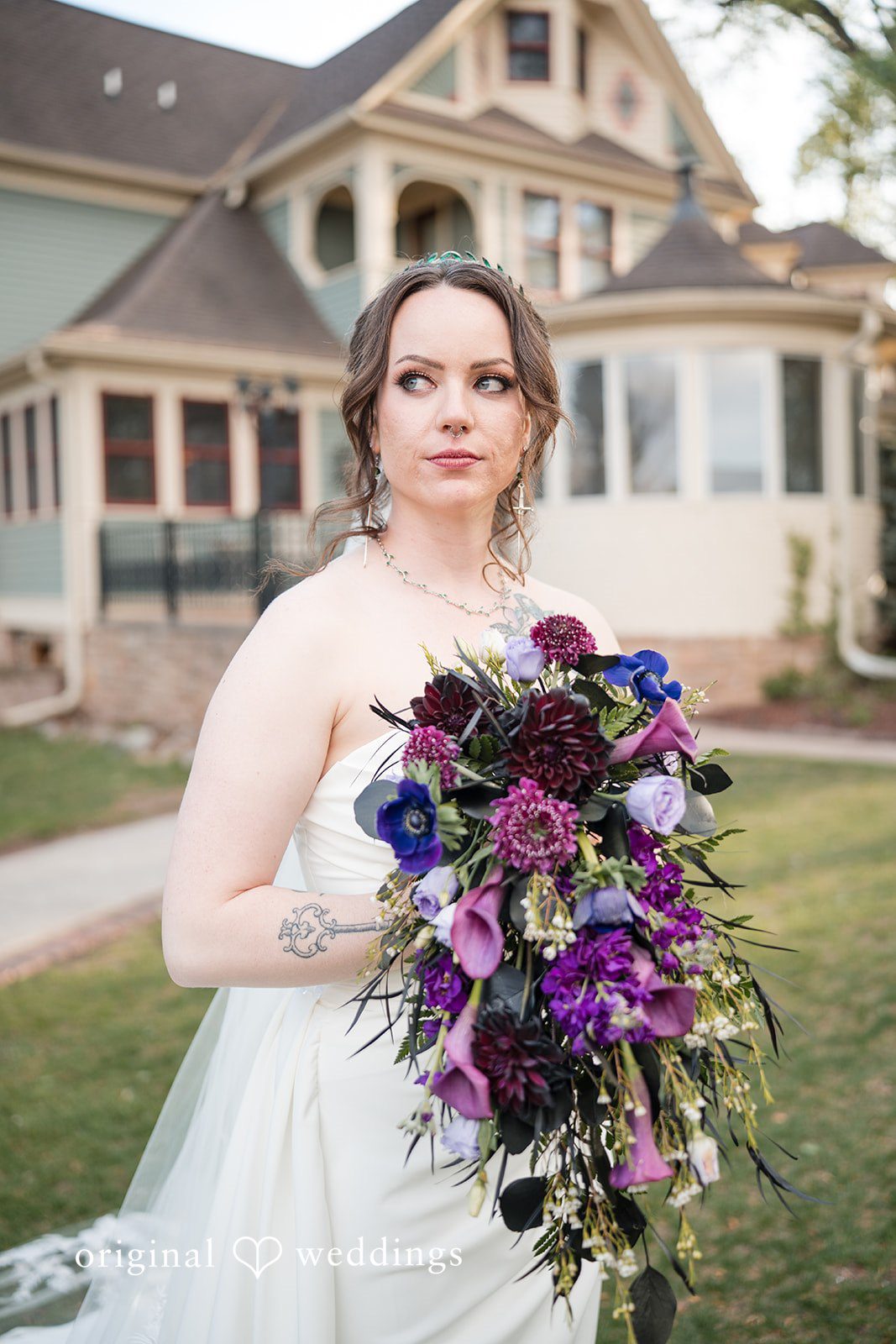 Hannah + Kyle Beautiful bride posing for the wedding photography at Tapestry House