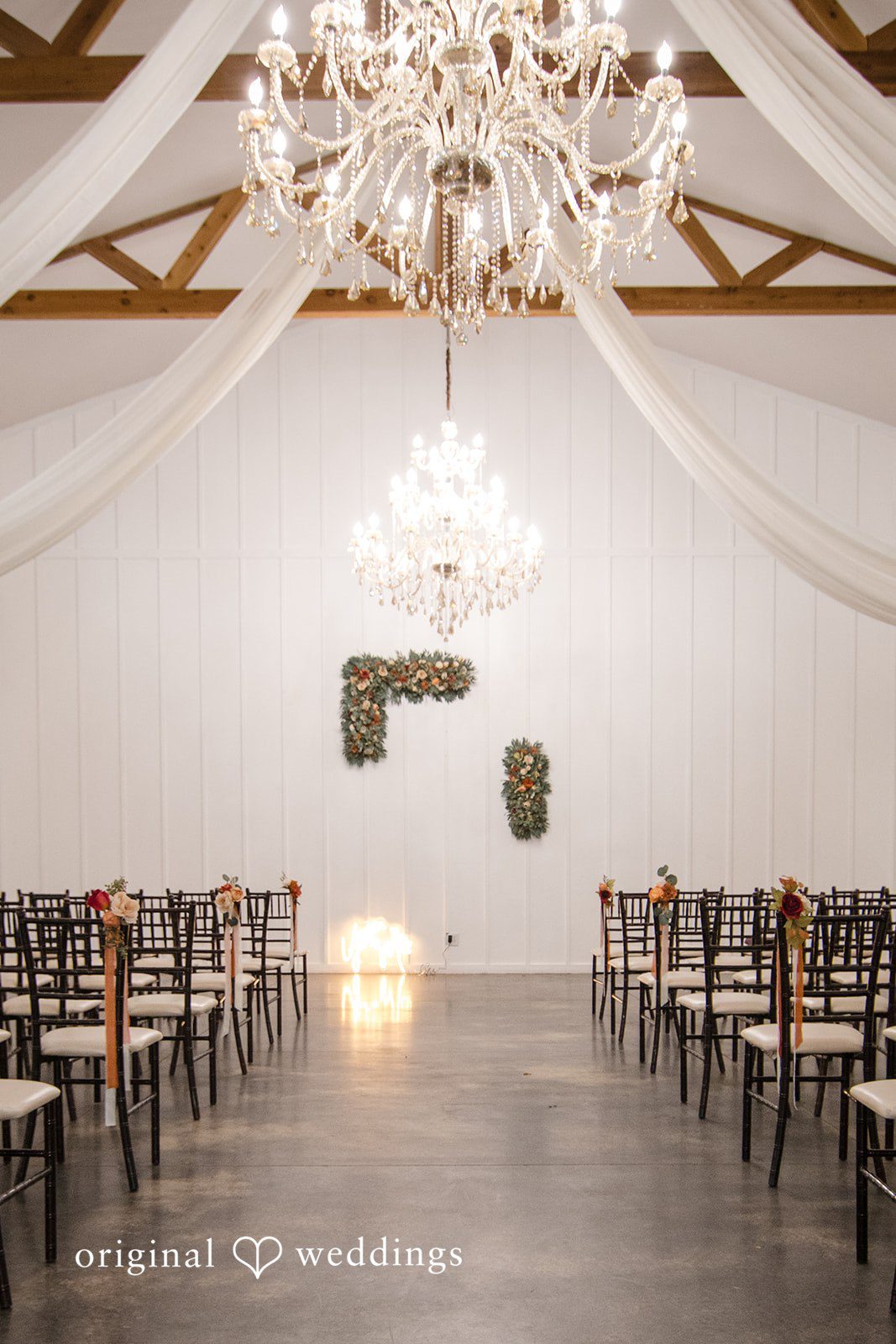 Evelyn + Blues Elegant floral wedding décor setup at The Manor - OK