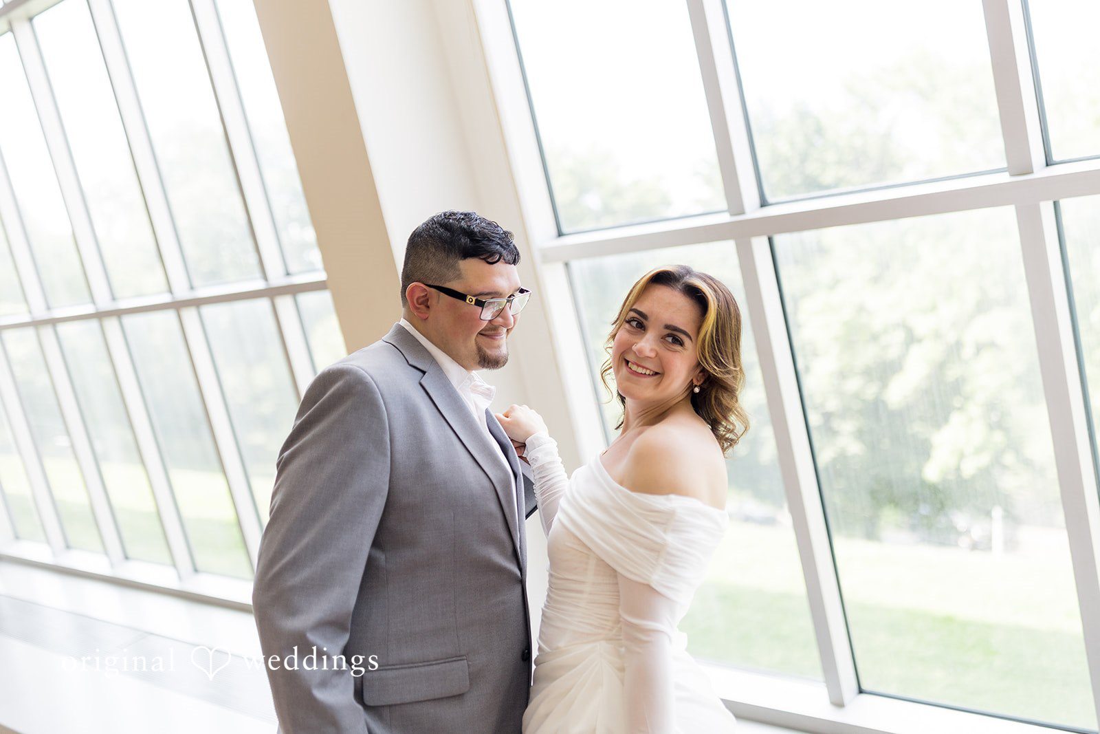 A stunning portrait of the couple at The MET
