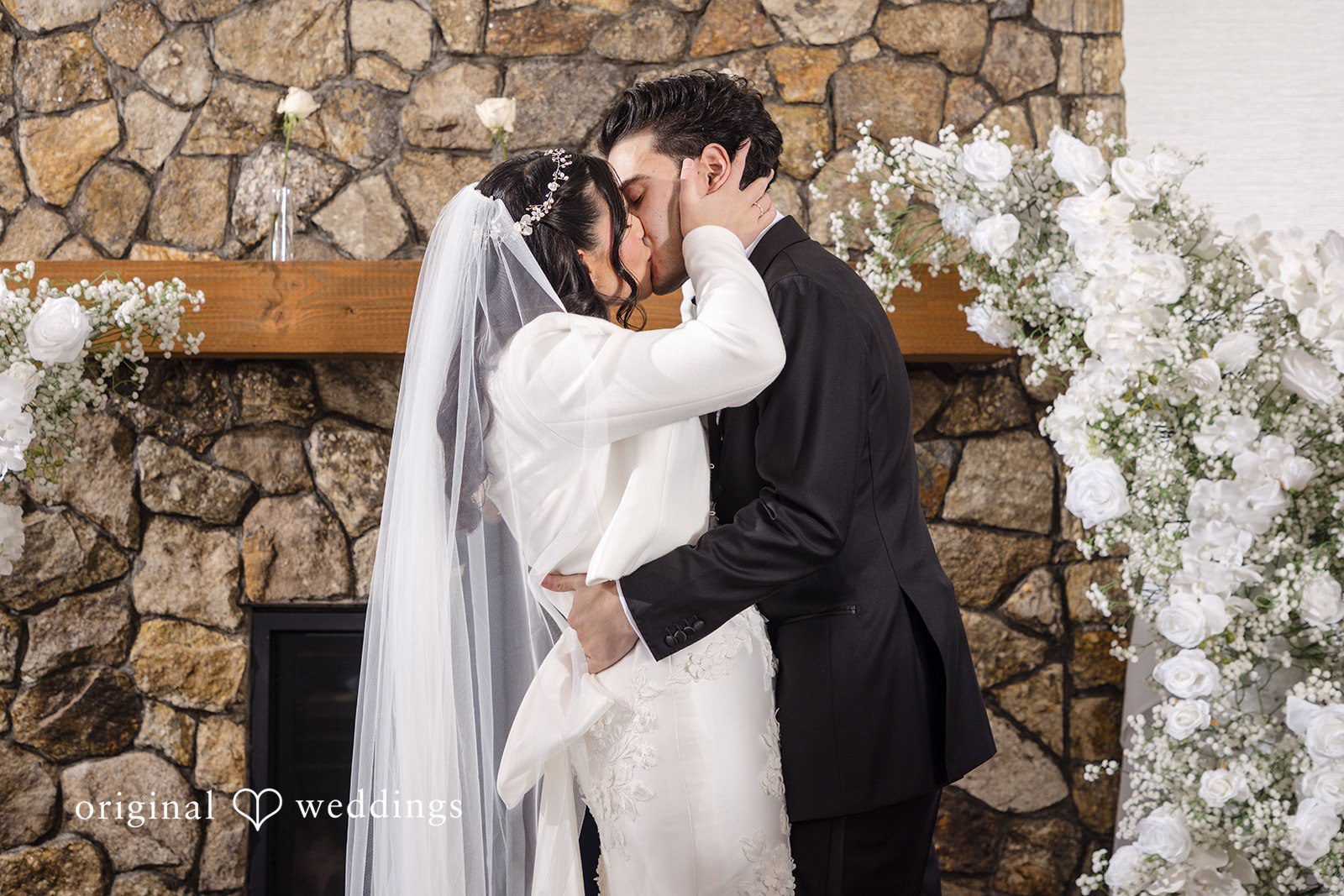 Maria + Eddy Tyde at Walnut Beach Wedding | Maria & Eddy -