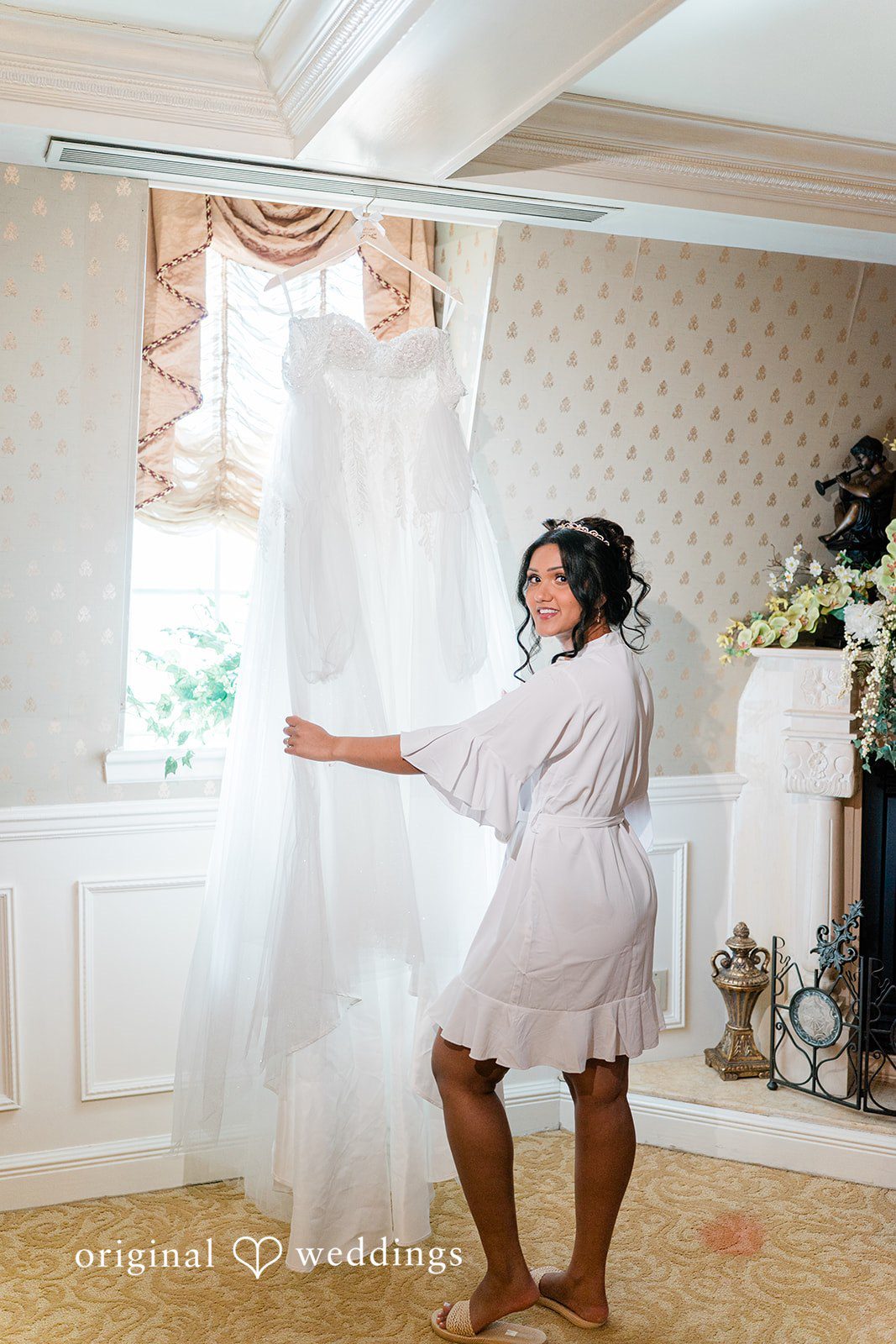 Sabrina + Jonathan Lovely photoshoot of bride with her wedding gown