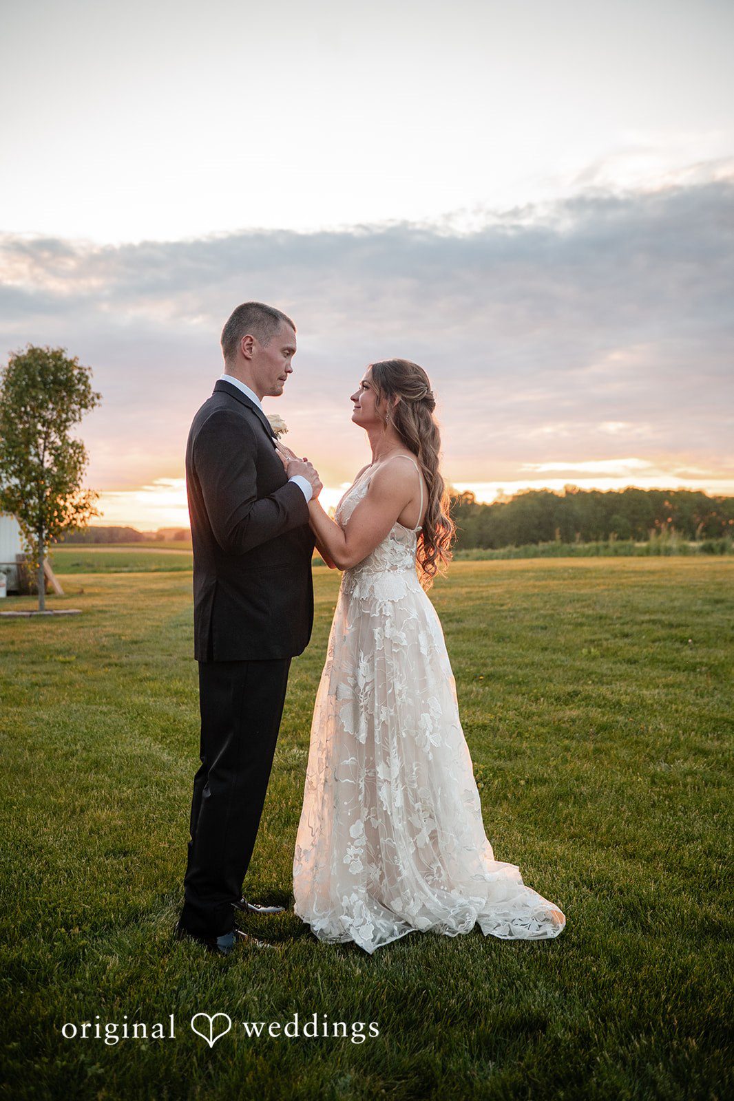 Lauren + Ron An evening portrait of the couple
