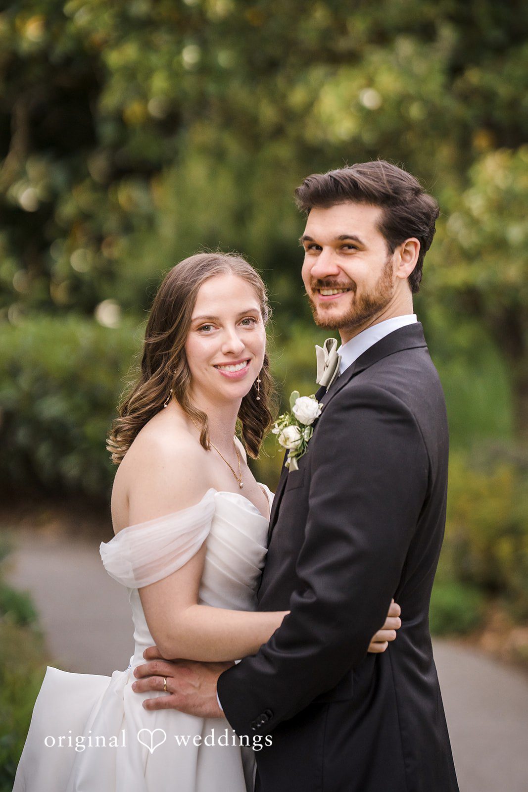 Lovely couple posing for wedding photography at Willows Lodge