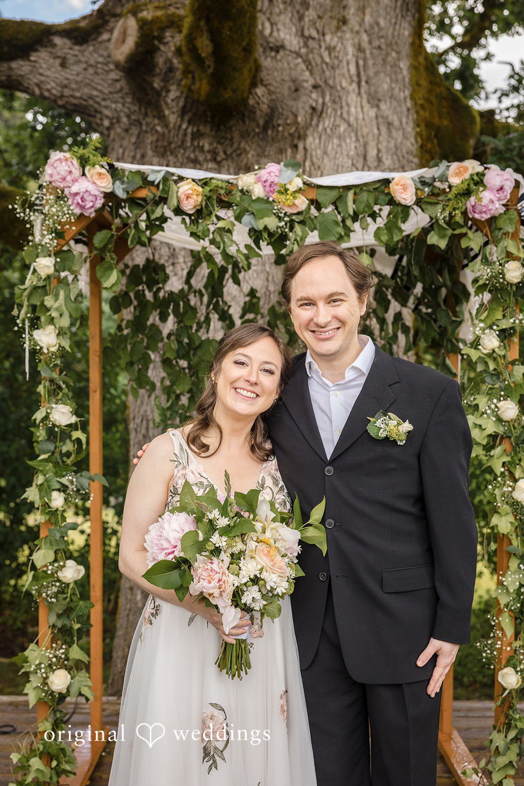 Rowan + Anne Portland Wedding Photographers at Adeline Farms | Rowan & Anne -