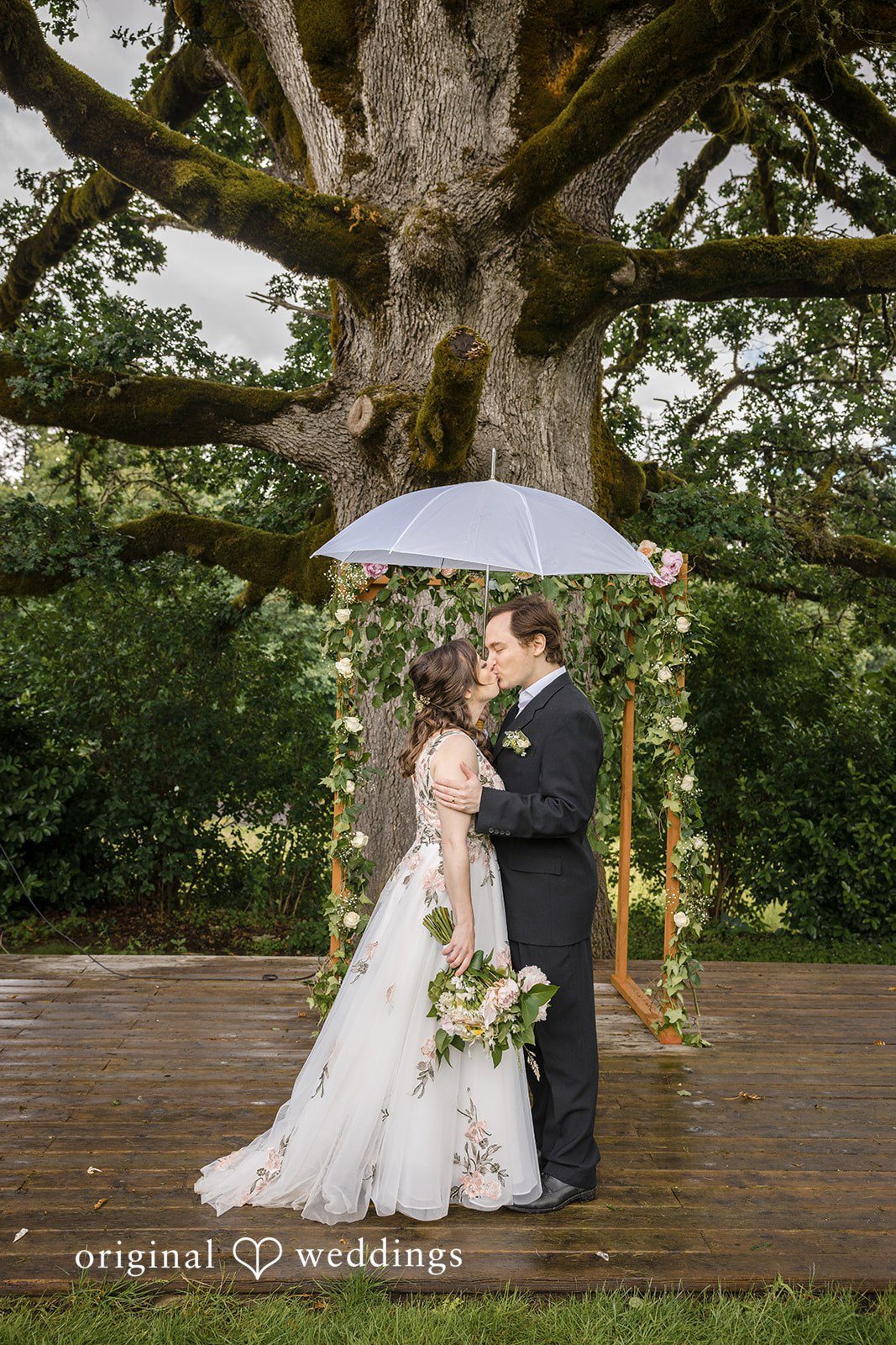 Rowan + Anne Portland Wedding Photographers at Adeline Farms | Rowan & Anne -