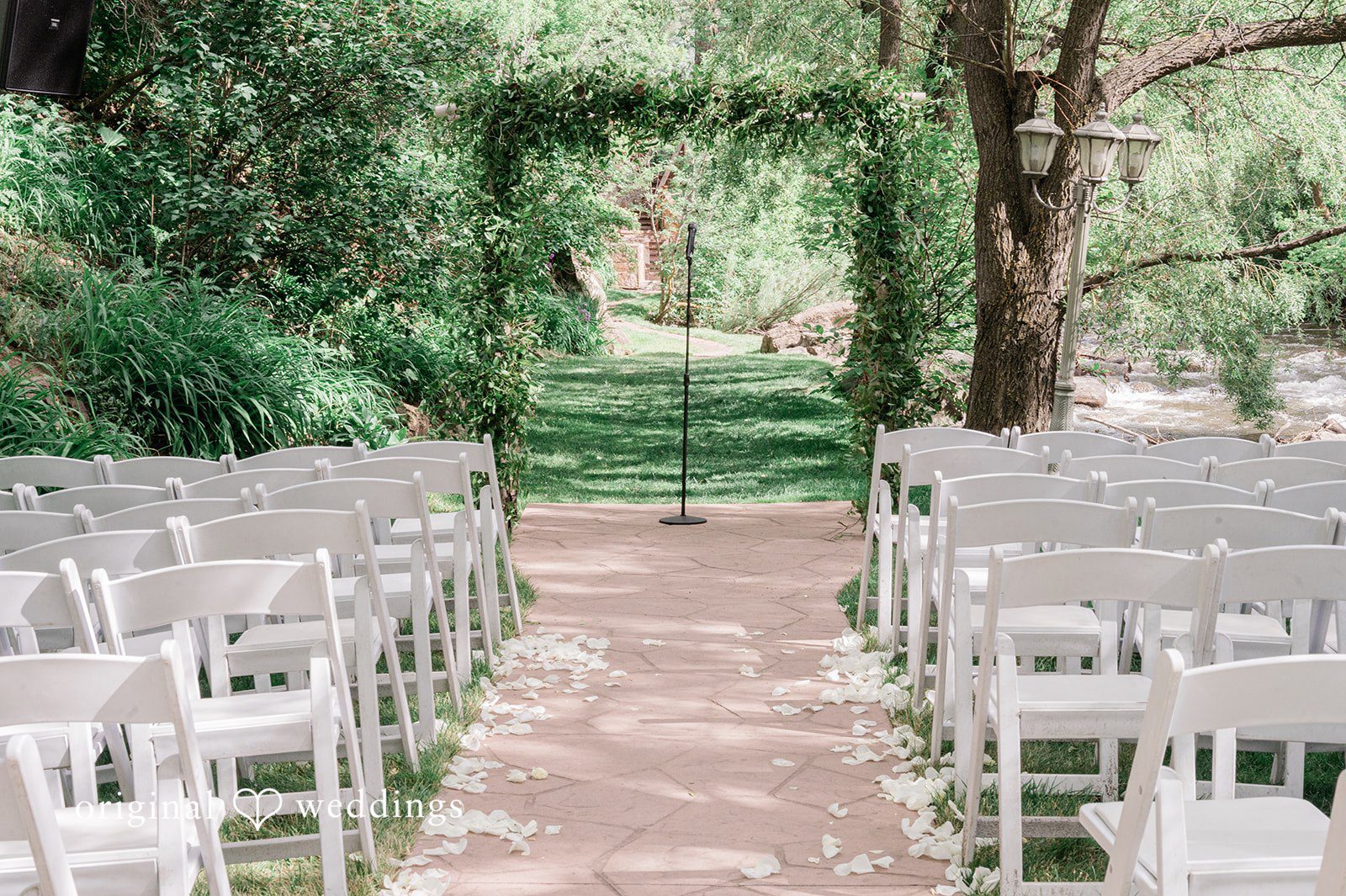 Bonnie + Tommie The outdoor ceremony space at Boulder Creek