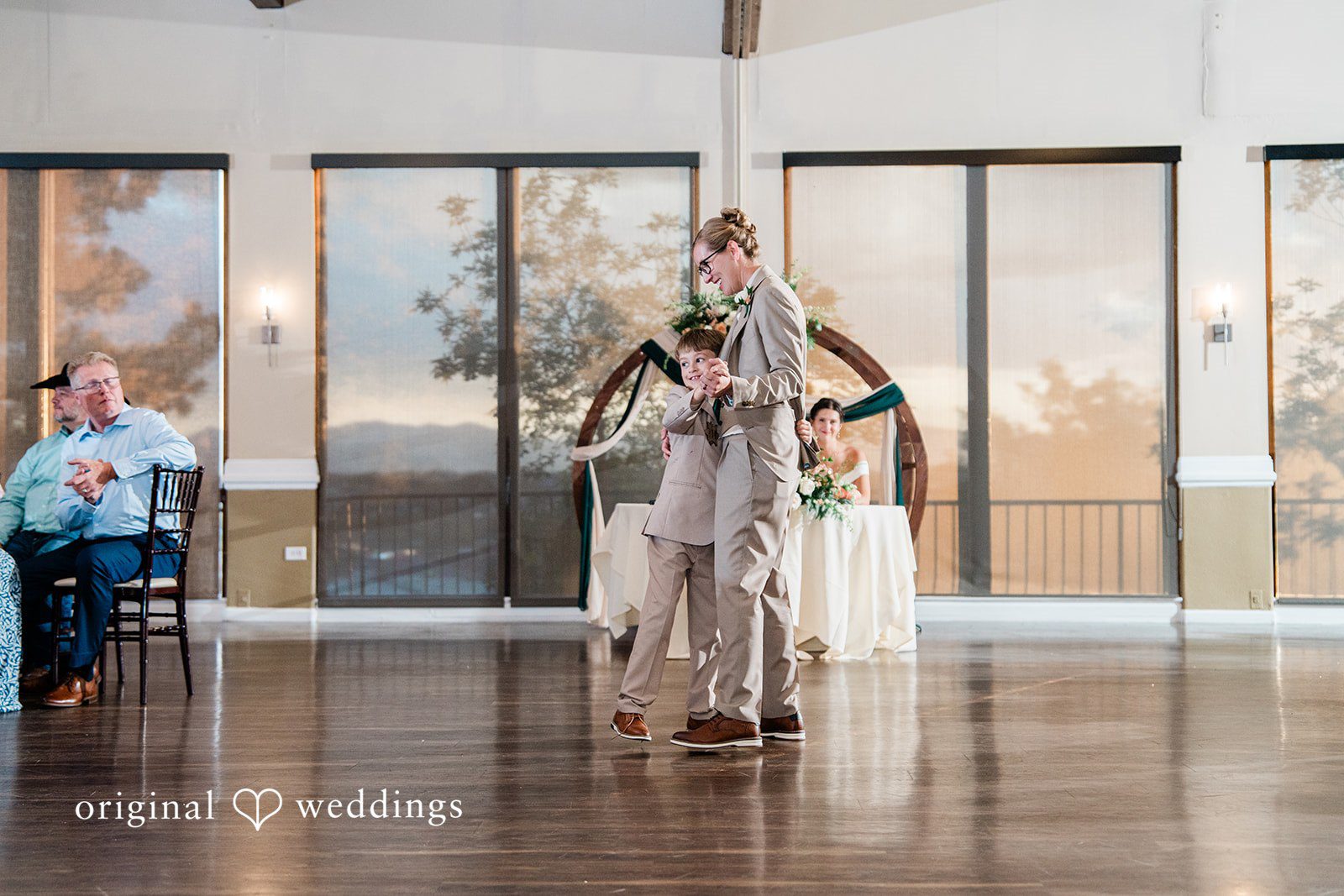 Rachel & Krystal Lovely Picture captured by Denver Wedding Photographers.