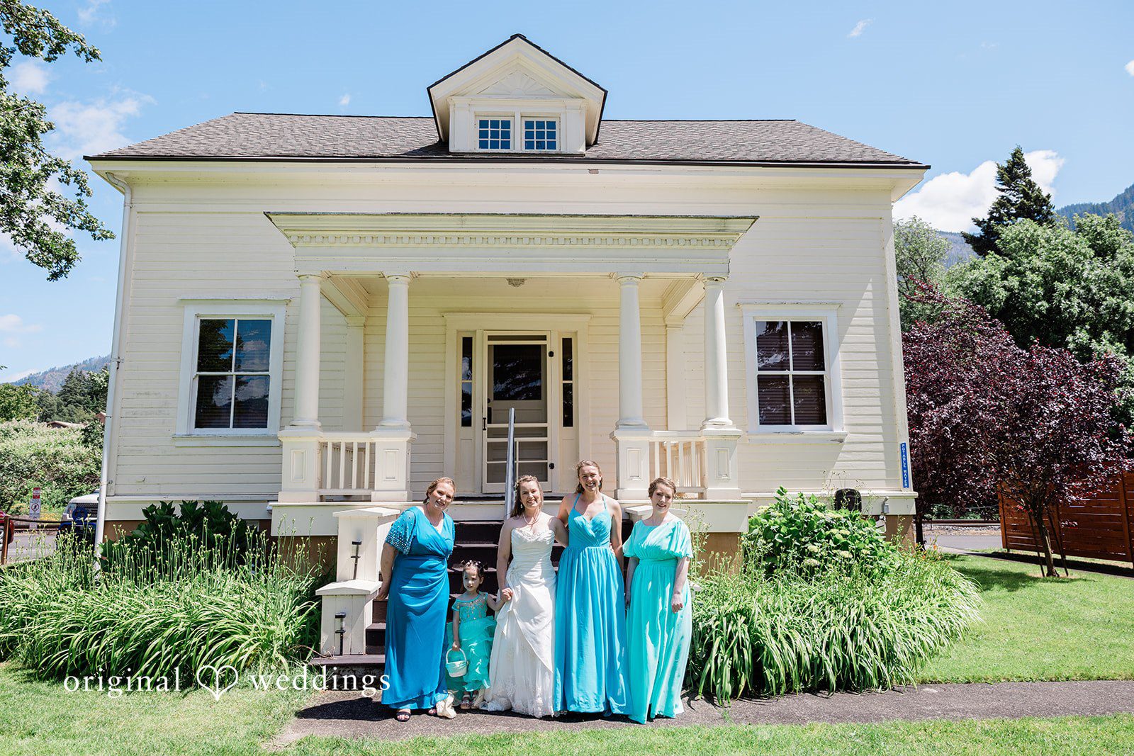 David + Rowanna Cascade Locks Marine Park Wedding | David & Rowanna -