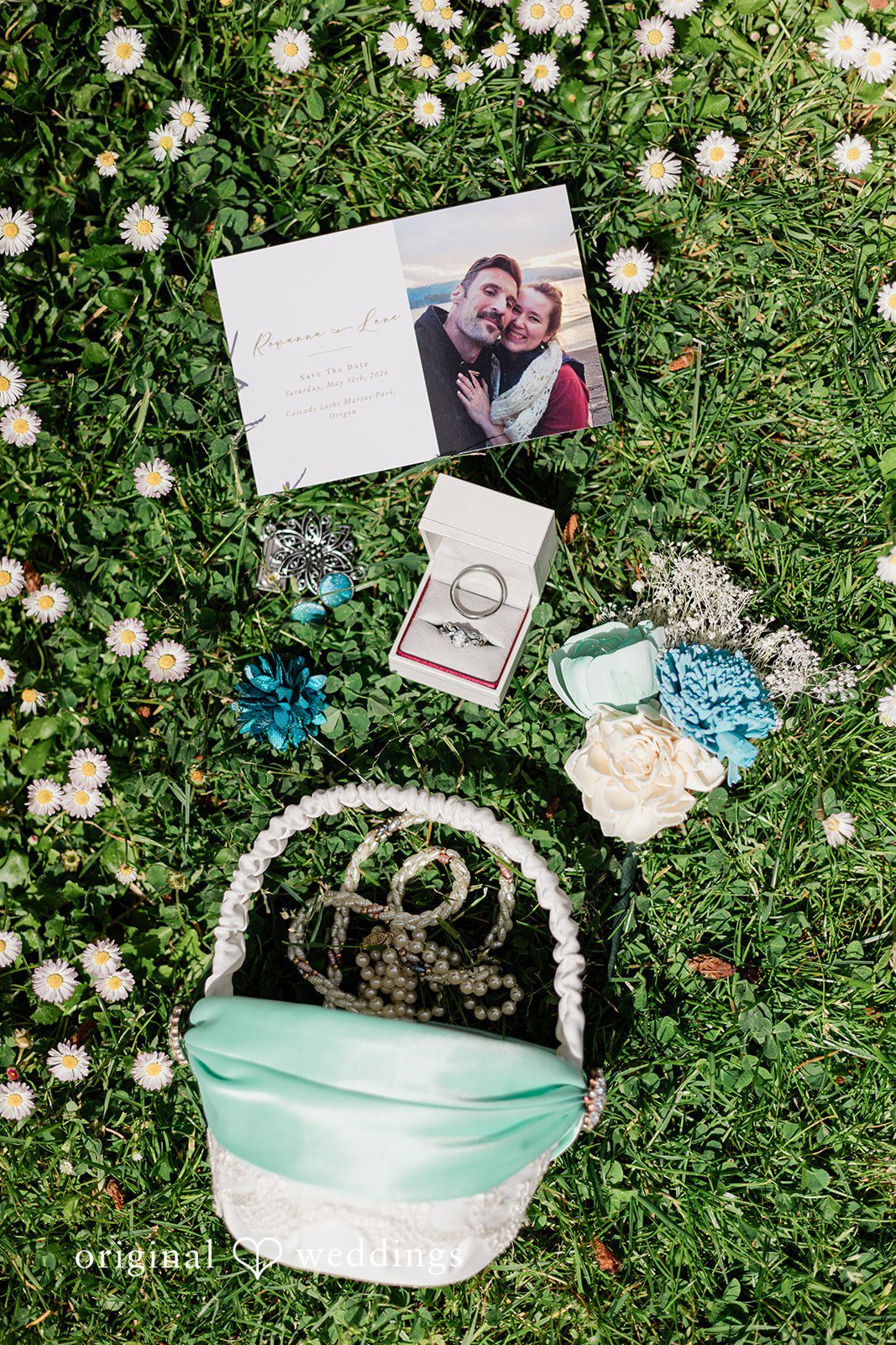 David + Rowanna Cascade Locks Marine Park Wedding | David & Rowanna -