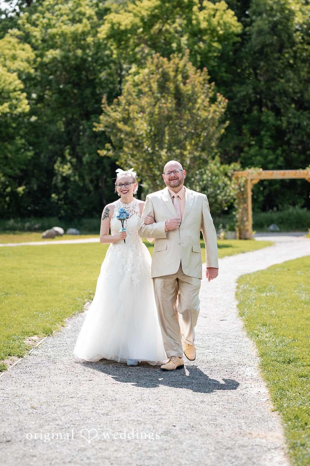 Molly + Maclean Denver Wedding Photographers at Chatfield Farms | Molly & Maclean -