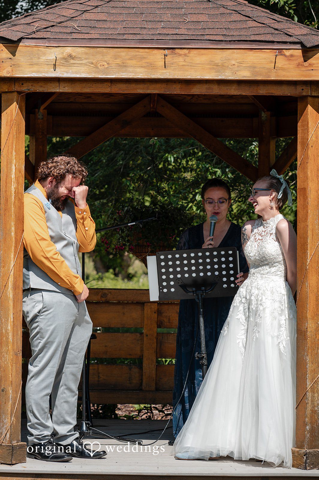 Molly + Maclean Denver Wedding Photographers at Chatfield Farms | Molly & Maclean -