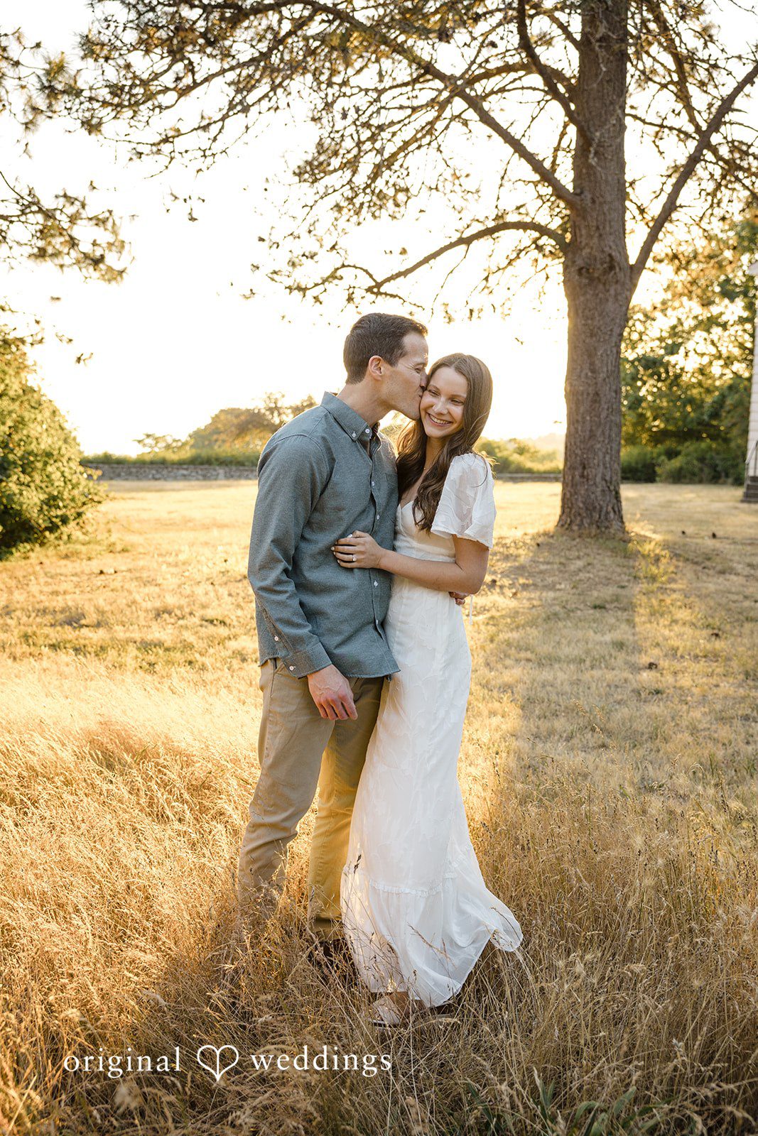 Jocelyn + Rylan Seattle Engagement Photographers at Discovery Park | Jocelyn & Rylan -