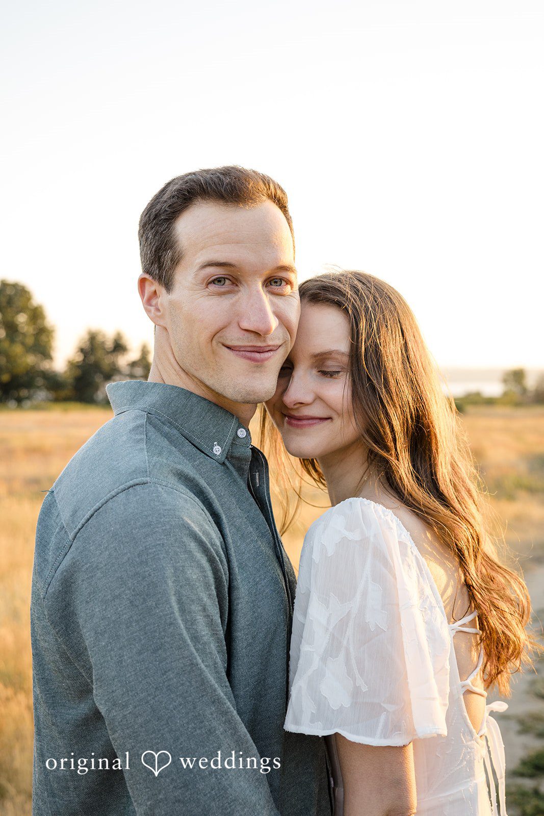 Jocelyn + Rylan Seattle Engagement Photographers at Discovery Park | Jocelyn & Rylan -