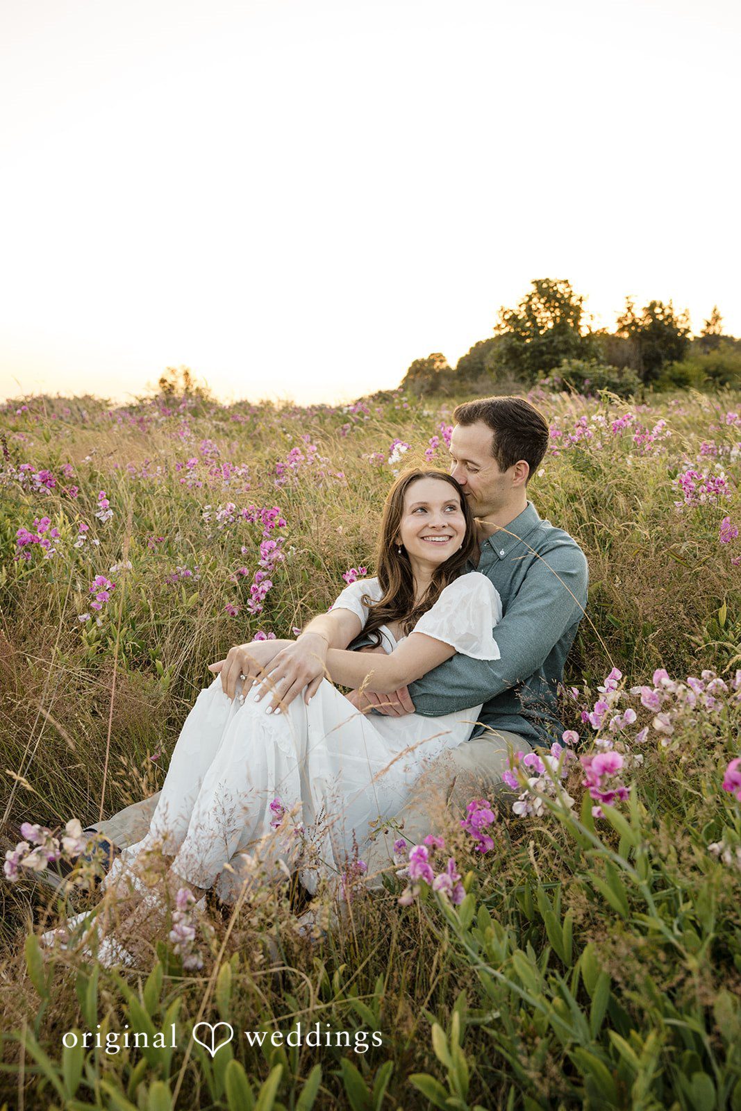 Jocelyn + Rylan Seattle Engagement Photographers at Discovery Park | Jocelyn & Rylan -