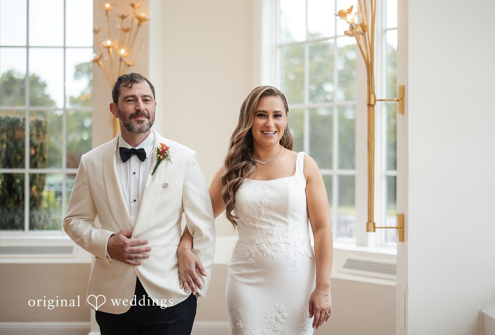 Stunning Portrait of couple at Heritage Cub at Bethpage by New York Wedding Photography from Original Weddings.