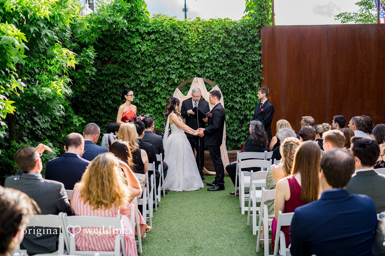 Wedding ceremony photography at Lytle House
