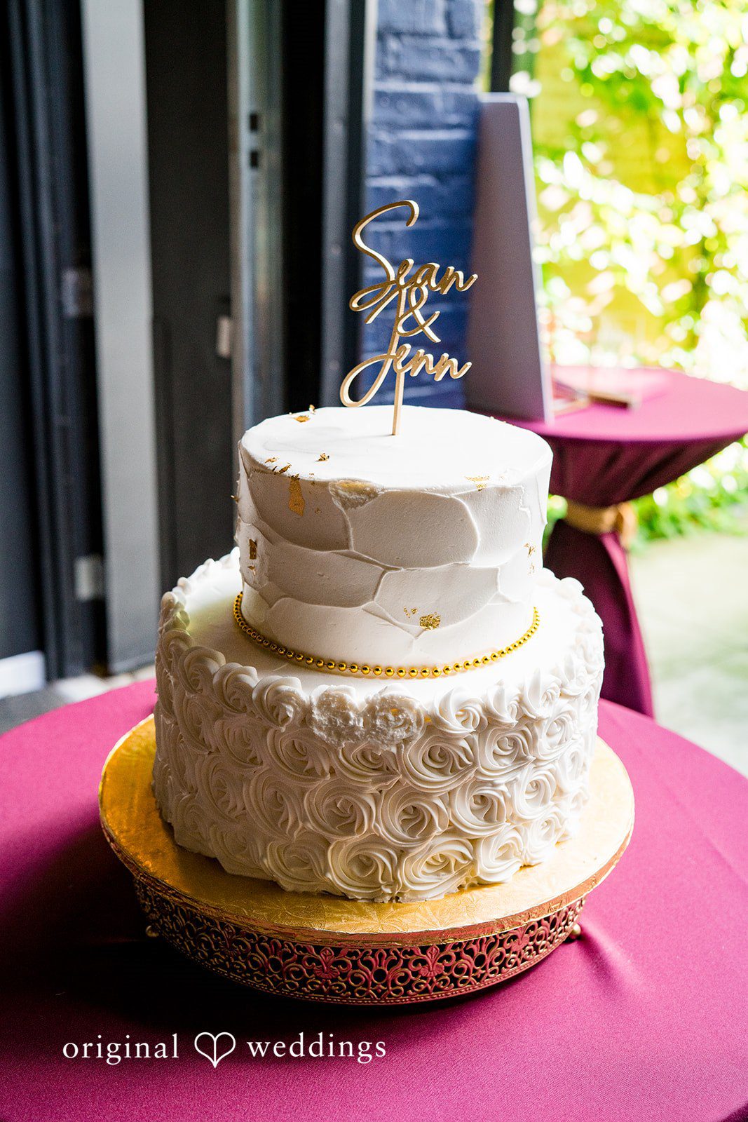 Reception cake display at Lytle House