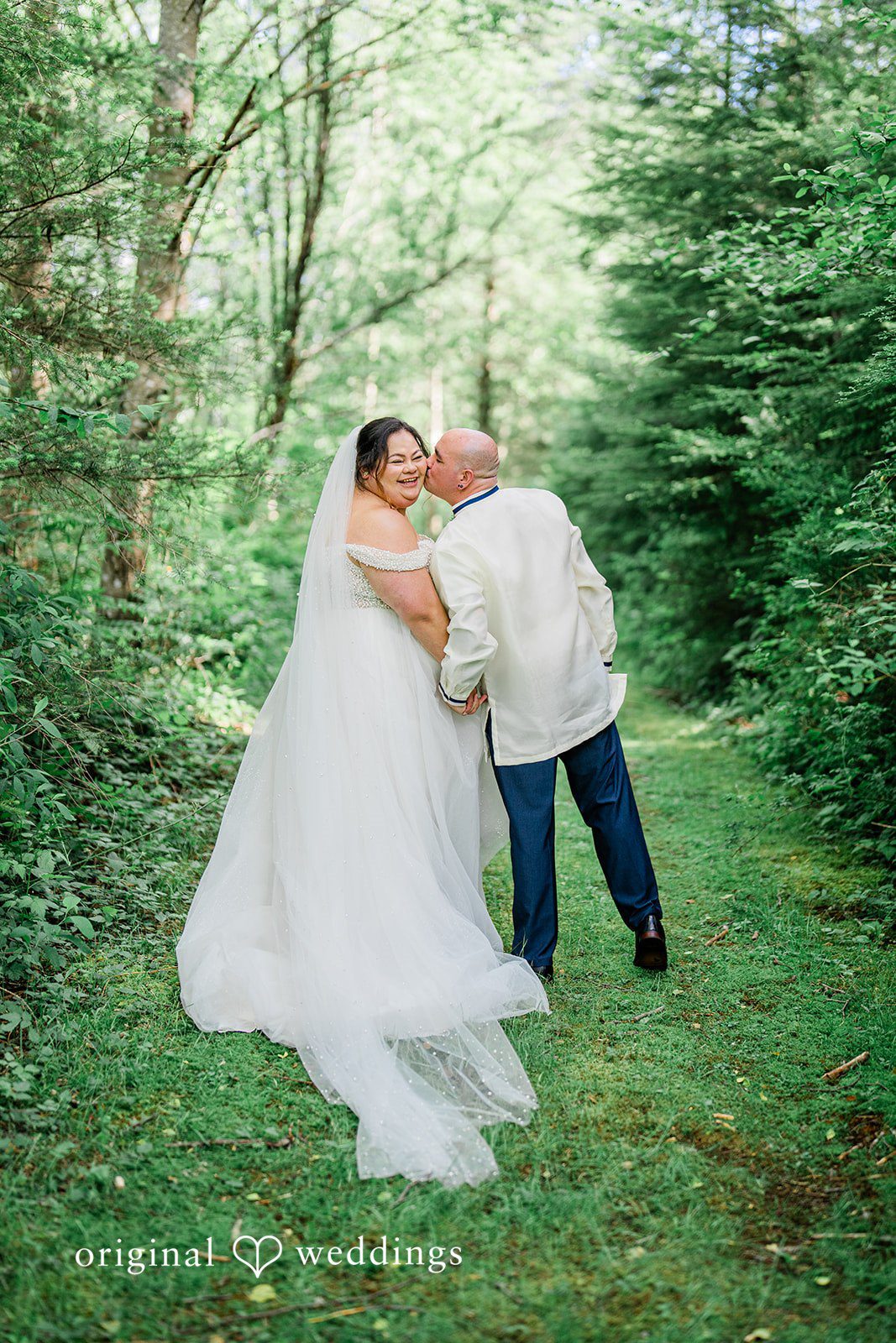 Tiffany Hazel + Ryan A peck by the garden