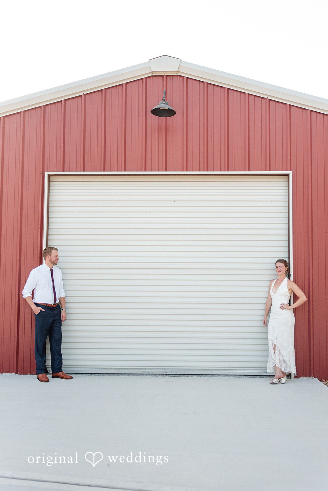 Morgan + Nick A stylish portrait by the red barn