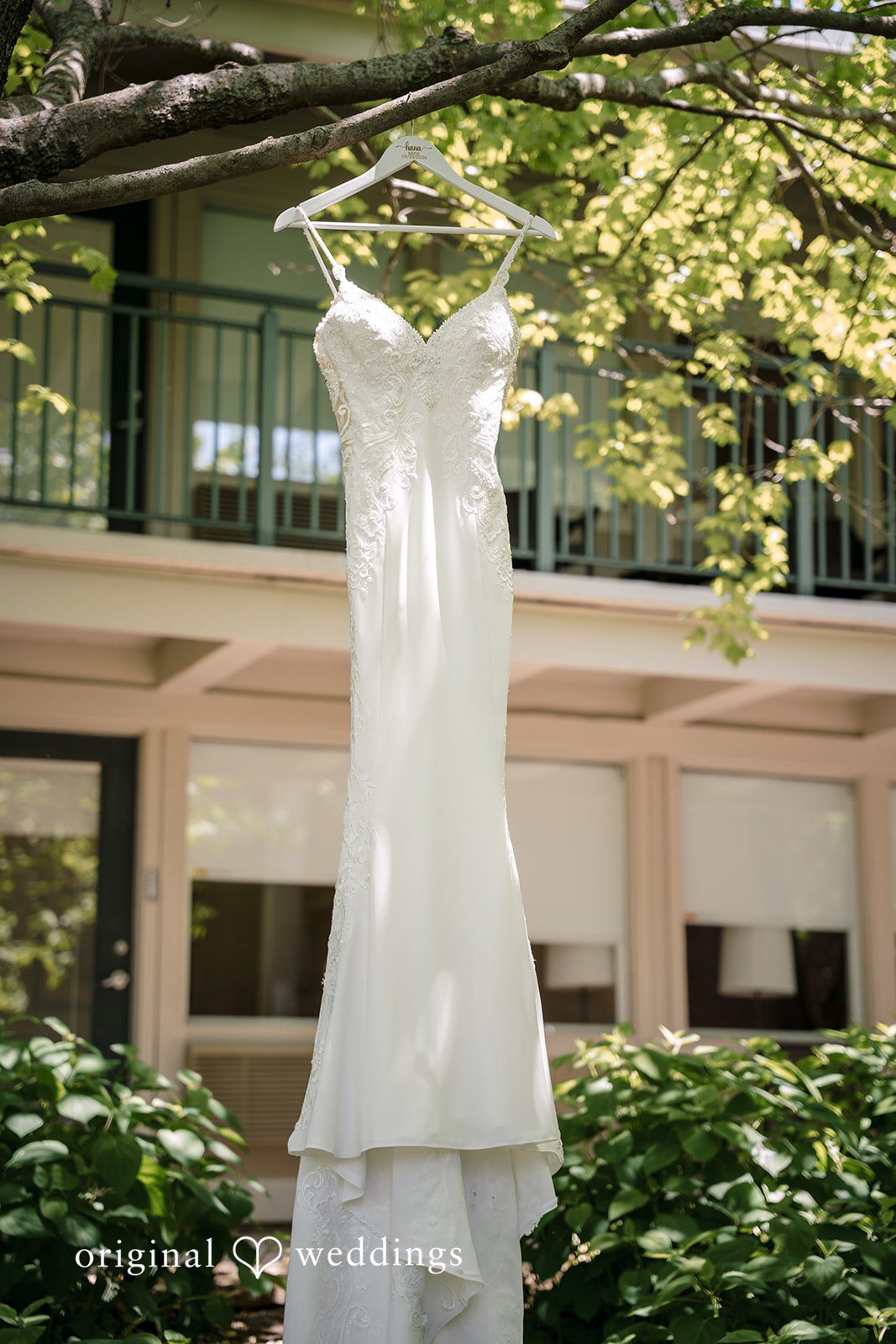 Milwaukee Wedding Photographers at The Abbey Resort | Hana & Sean -