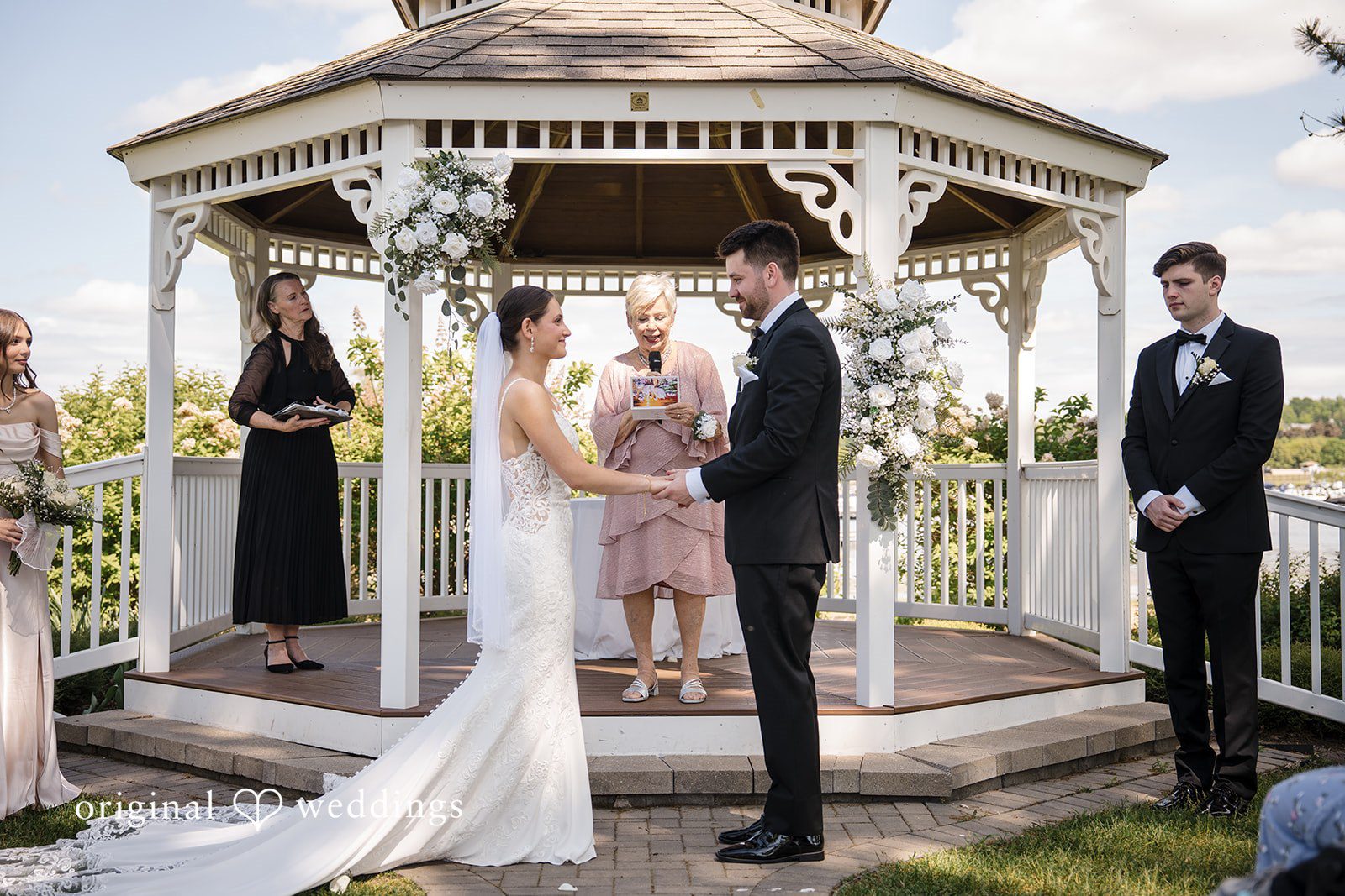 Milwaukee Wedding Photographers at The Abbey Resort | Hana & Sean -