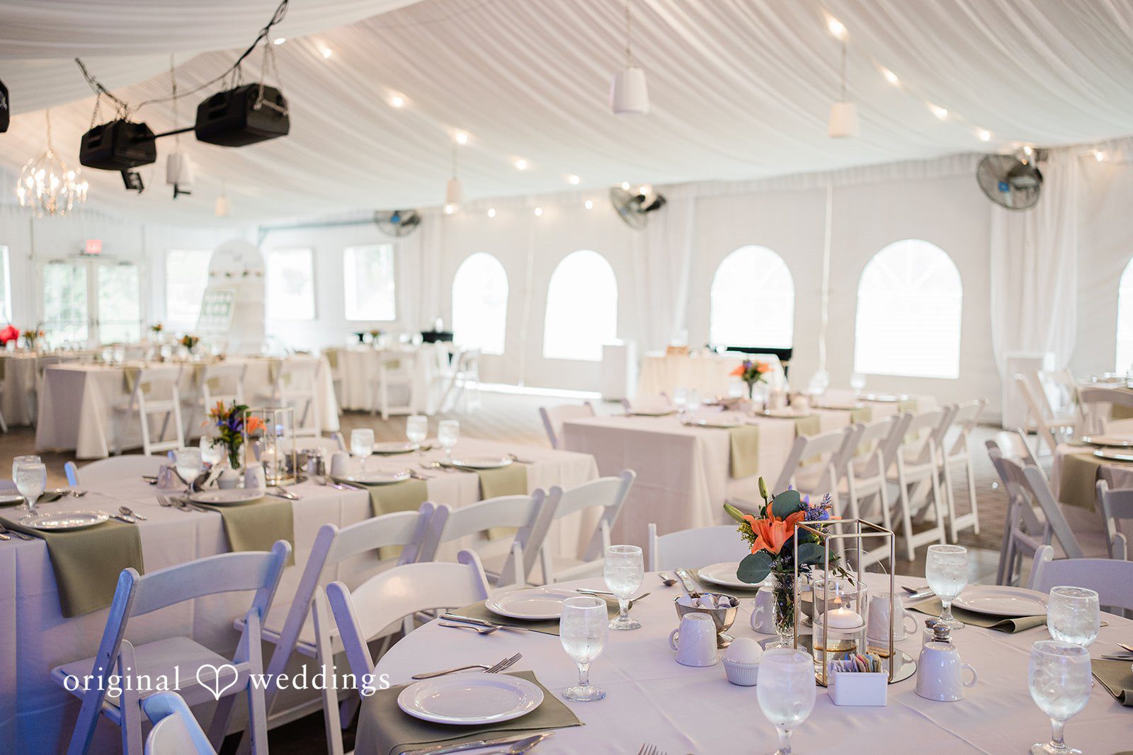 Khanyile + Shontel Empty reception space before guests arrive