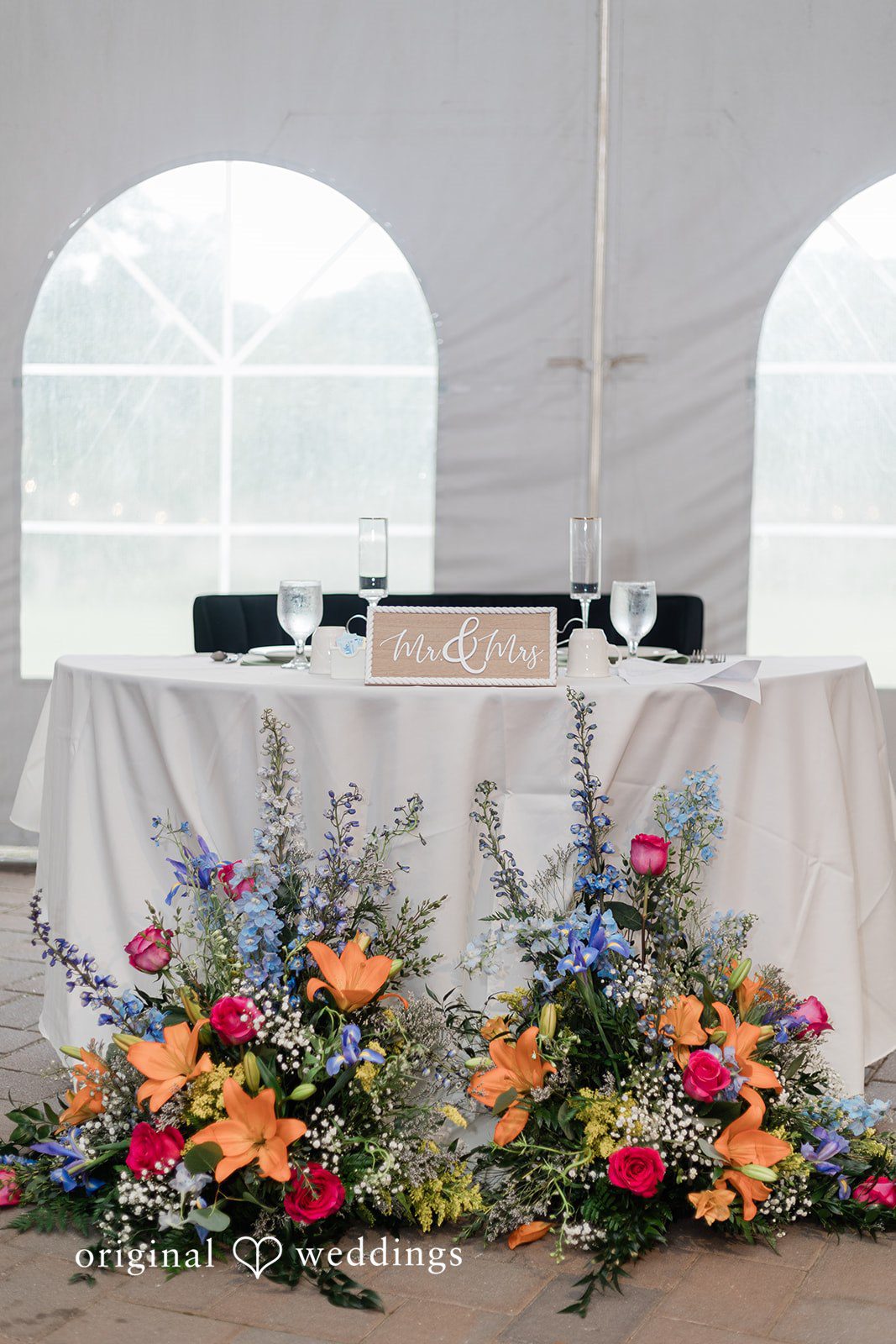 Khanyile + Shontel Beautifully decorated sweetheart table at the reception