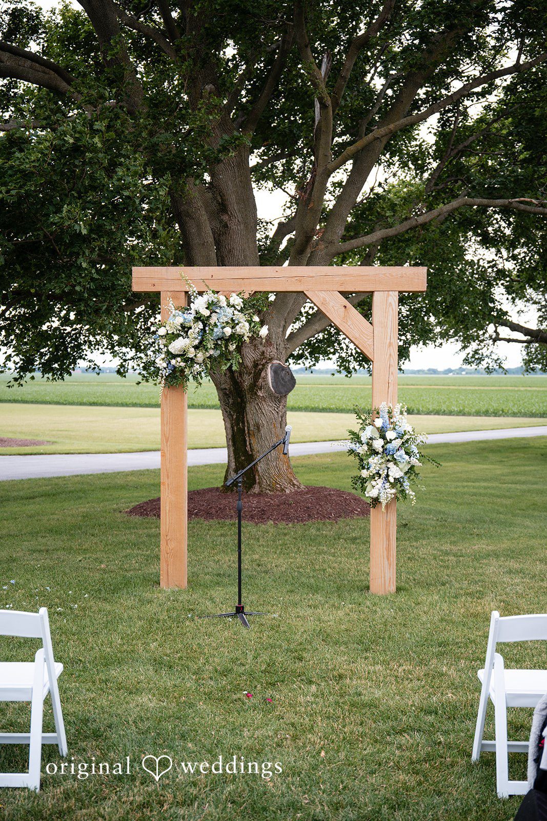 Elegant outdoor wedding aisle at White Stone Events