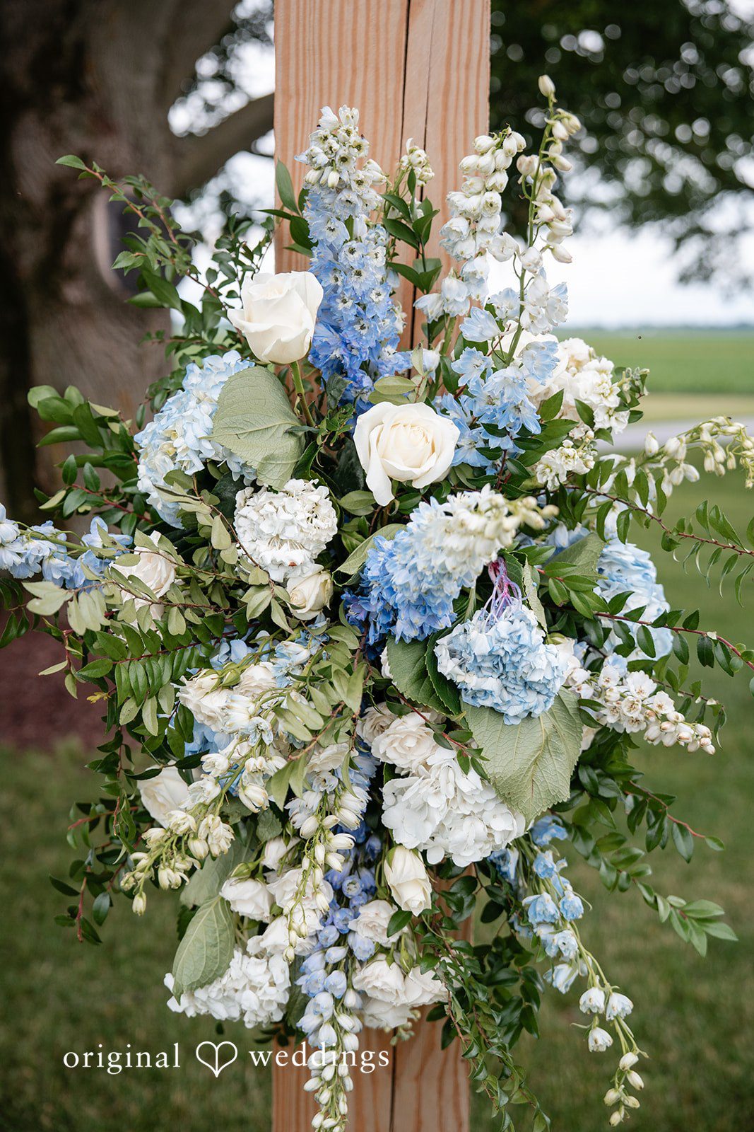 Beautiful wedding floral arrangement with soft pastel blooms