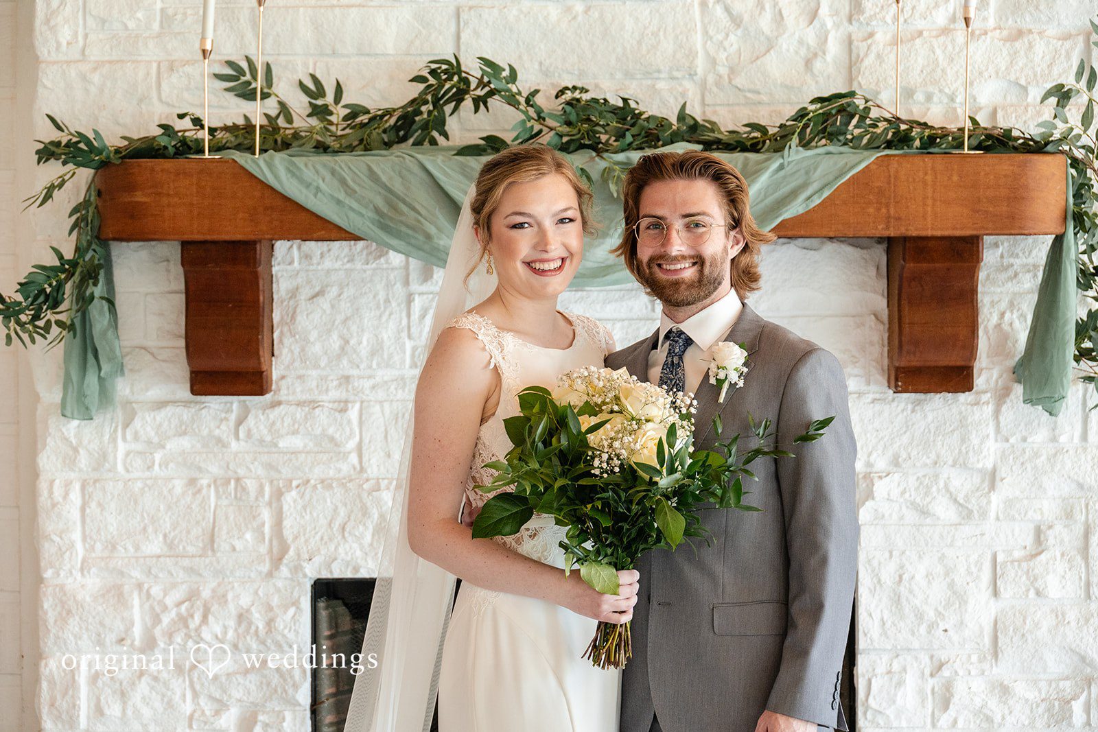 Anna Rose + Jacob Our Dallas wedding photographers captured a stunning portrait of the couple